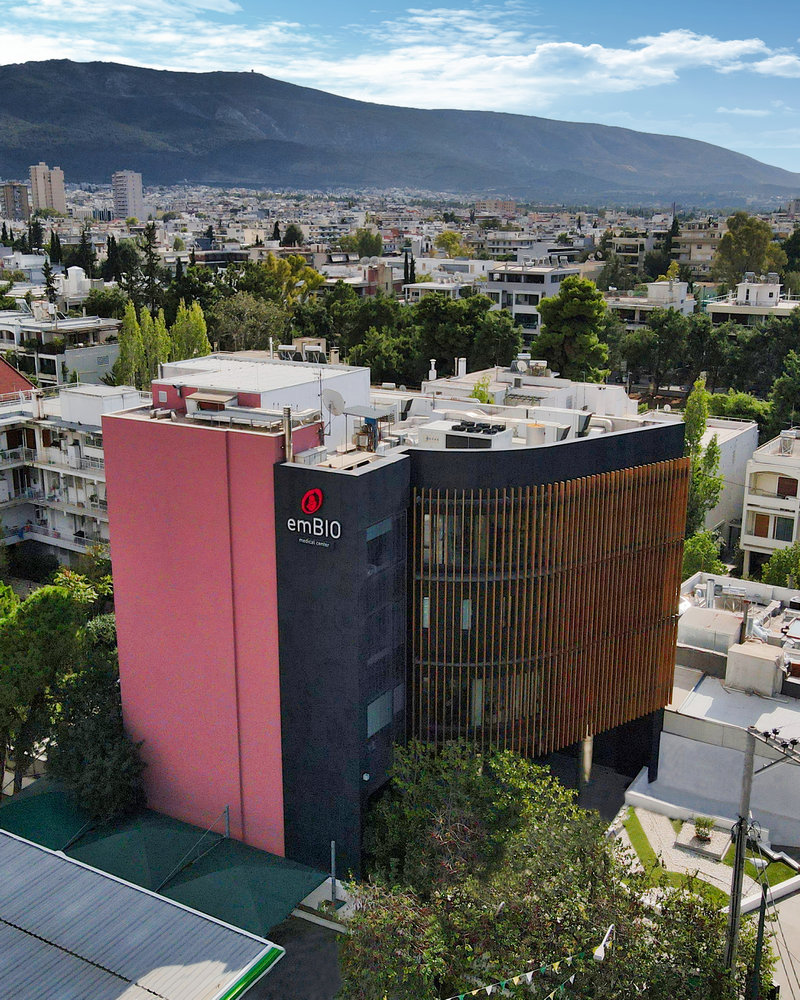 Das Gebäude des EmBIO IVF Centers in Athen, Griechenland